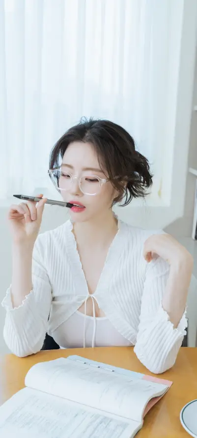 AV在线不卡观看免费观看_国产网友愉拍精品视频手机_国产精品久久久天天影视